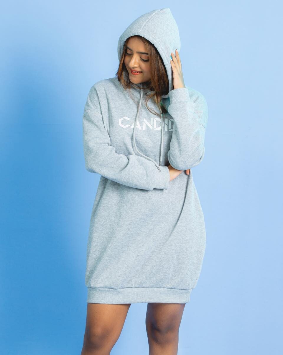 Instagram post from candidbyslw. This post is in position 2.